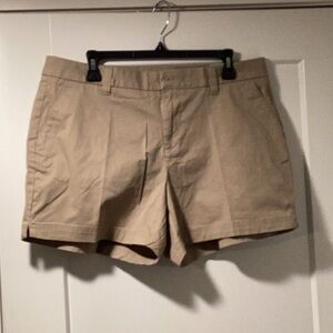 NWT Magellan Women’s Outdoor Happy Camper Short